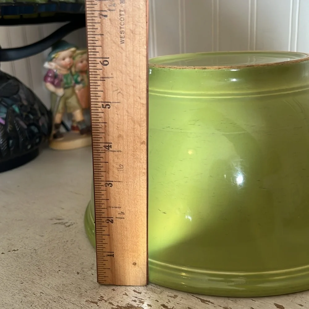 Vintage 1950s Fiesta Chartreuse large mixing bowl